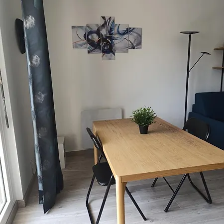 Daire Avec Belles Prestations - Balcon - Parking Bordeaux